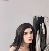 Kriti - Acompañantes transexual in New Delhi