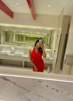 Kriti - Transsexual escort in Pune Photo 9 of 29