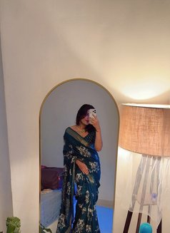 Kriti - Transsexual escort in Pune Photo 21 of 29