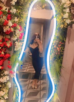 Kriti - Transsexual escort in Pune Photo 28 of 29