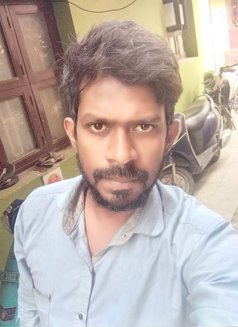 Kritik - Male escort in Chennai Photo 4 of 5