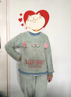 Kritika Alone n Cute Girl in Town - escort in New Delhi Photo 5 of 7