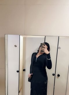 Kritika Cd New to Delhi - Transsexual escort in New Delhi Photo 2 of 4