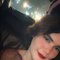 Kritika Cd New to Delhi Mahipalpur - Acompañantes transexual in New Delhi Photo 3 of 4