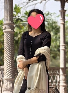 Kritika Gfe Cam and Real Meet - escort in New Delhi Photo 2 of 6