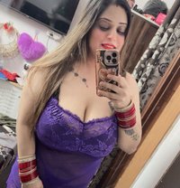 Kritika Independent Verified Chick - puta in Noida