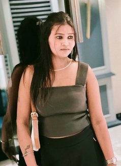 Kritika cam session and meet - escort in Hyderabad Photo 1 of 6