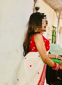 Kritika cam session and meet - escort in Hyderabad Photo 4 of 6