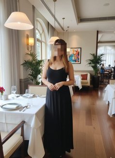 Kritika - escort in Mumbai Photo 2 of 10