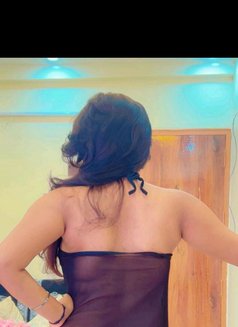 Kritika Noida cam show real meet - puta in Noida Photo 7 of 7