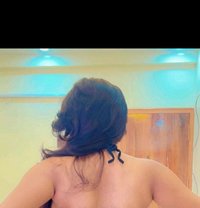Kritika Noida cam show real meet - escort in Noida