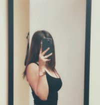 Kritika - escort in Noida
