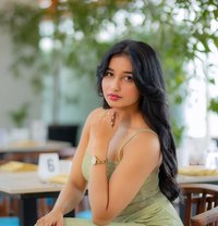 Kritika - puta in Bangalore
