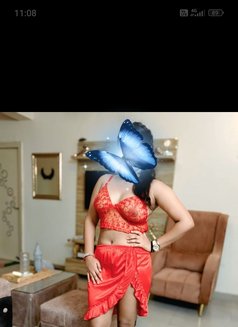 Kritika Noida cam show real meet - escort in Noida Photo 3 of 6