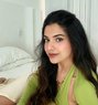 Kritika Patel - puta in Candolim, Goa Photo 1 of 3