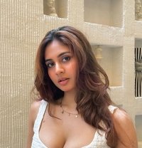 Kritika Patil - puta in Gurgaon