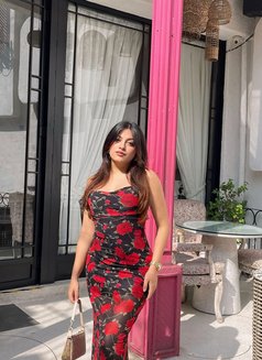 Kritika Sharma - escort in Navi Mumbai Photo 1 of 3