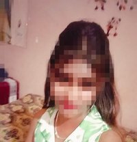 Kajal (Web Cam /Real Meet) - puta in Hyderabad Photo 1 of 2