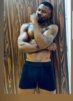 Kross Bbc - Male escort in Doha Photo 6 of 7