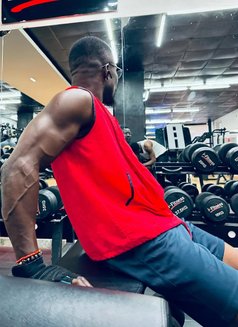 Kross Bbc - Male escort in Doha Photo 7 of 7