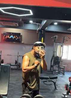 Krtiik - Male escort in Udaipur Photo 2 of 4