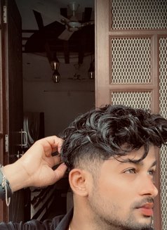 Krtiik - Male escort in Udaipur Photo 8 of 11