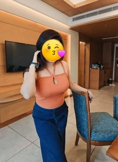 ꧁༒Deepika Real Meet🥰com Session༒꧂ - escort in Mumbai Photo 4 of 5