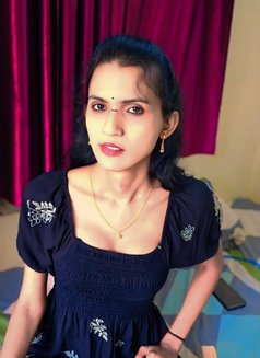 Kruthika - Transsexual escort in Hyderabad Photo 4 of 7