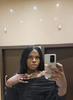 Kryst - Transsexual escort in Nairobi Photo 3 of 4