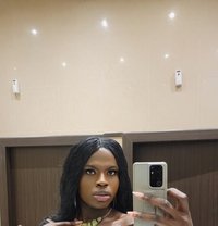 Kryst - Transsexual escort in Nairobi