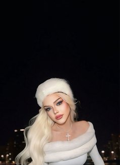 Krystal - Acompañantes transexual in Abu Dhabi Photo 12 of 13