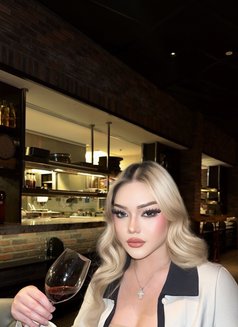 Krystal - Acompañantes transexual in Abu Dhabi Photo 13 of 13