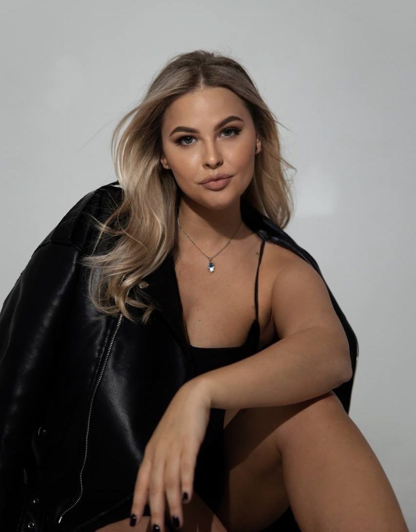 kseniia-polish-escort-in-belgrade-7787008_original.jpg