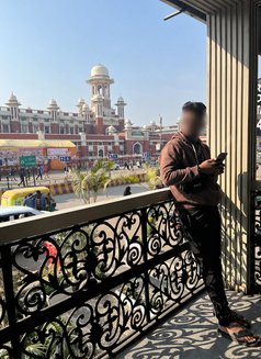 Kshitij || Artist - Male escort in Pune Photo 1 of 2