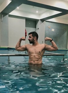 Kshitij - Male escort in Gurgaon Photo 5 of 5