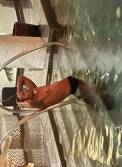 Kshitij Mangela - Male escort in Mumbai Photo 4 of 5