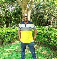 Ktim - Male companion in Nakuru