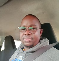 Ktim - Male companion in Nakuru