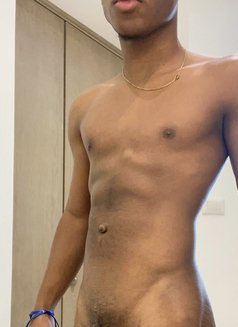 Kudra - Male escort in Doha Photo 1 of 5