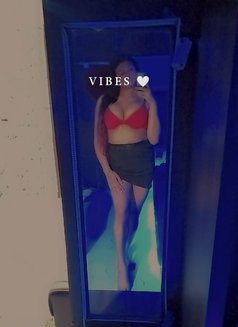 Kudrat - Transsexual escort in Chandigarh Photo 14 of 16