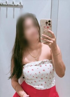 Cam session real meet available now - escort in Hyderabad Photo 3 of 3