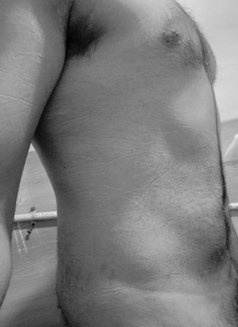 Kumar - Intérprete masculino de adultos in Dharwad Photo 1 of 2