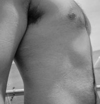 Kumar - Intérprete masculino de adultos in Dharwad