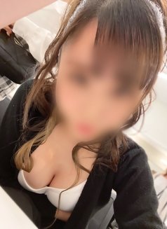 Kumina - escort in Tokyo Photo 3 of 3