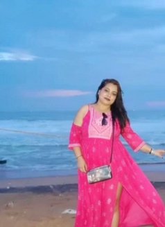 Kumud Shrma - escort in Noida Photo 3 of 4