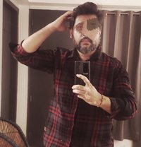Physical & Mental Therapist Del/NCR - Acompañantes masculino in New Delhi