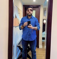 Physical & Mental Therapist Del/NCR - Acompañantes masculino in New Delhi