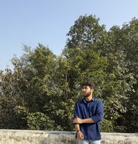 Kunal - Male companion in New Delhi