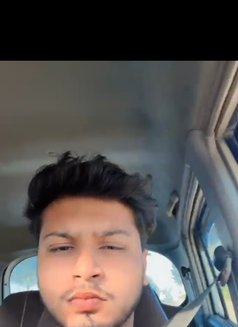 Kunal - Male escort in Noida Photo 6 of 9