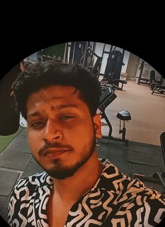 Kunal - Male escort in Noida Photo 7 of 9